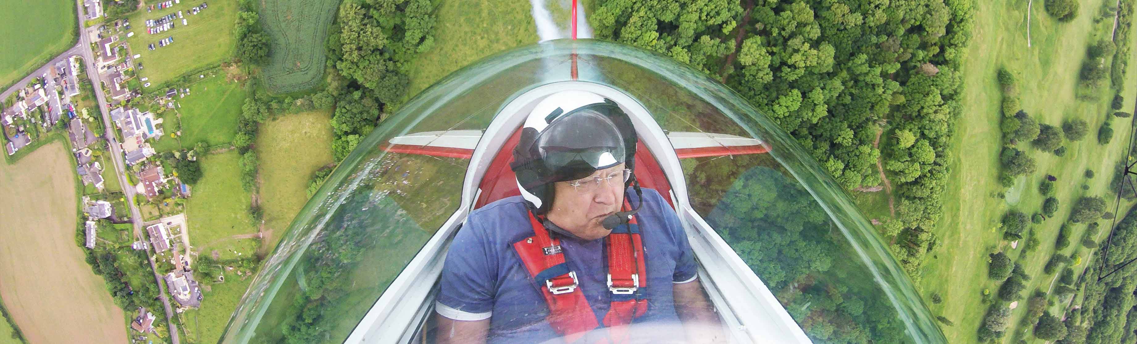 TAG Aviation Pilot Will Hosie’s Second Inverted Channel Flight Fundraises for Great Ormond Street Hospital Children’s Charity
